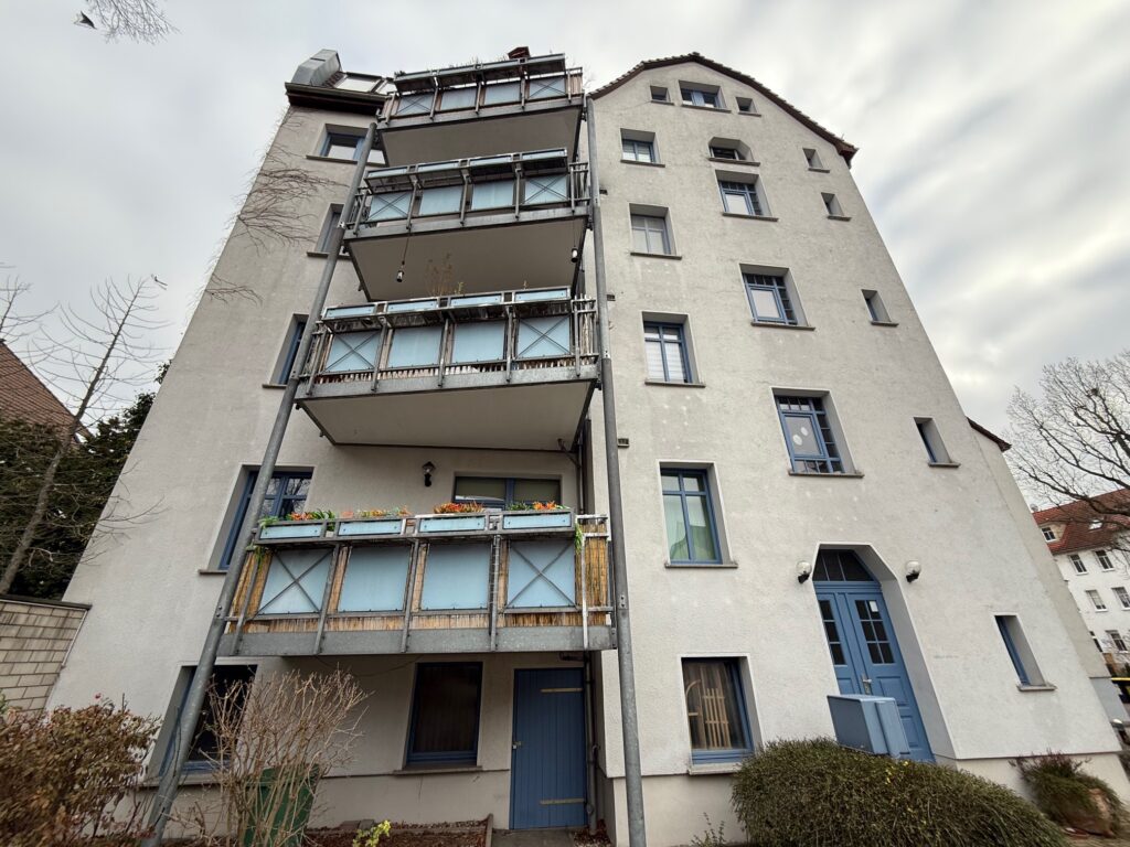 Mehrfamilienhaus in 06114 Halle (Saale)